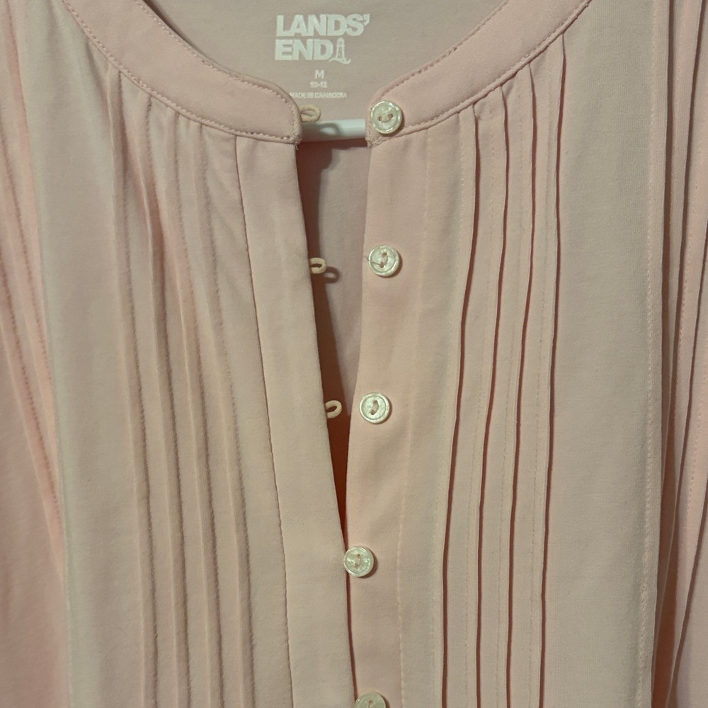 Lands' End Light Pink very soft Pleated Top. Med(10-12). - Picture 3 of 6